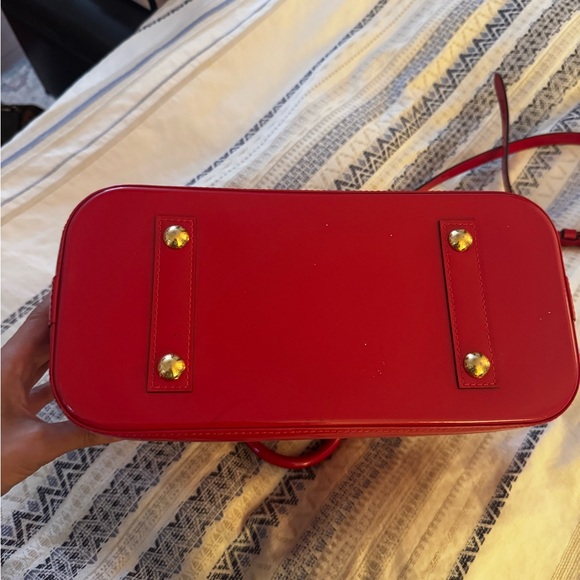 LV Monogram Vernis Alma PM excellent like new condition. - Picture 4 of 16